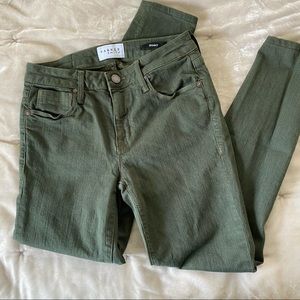 Parker Smith Ava Skinny mid rise corduroy jean in Military Green stripe 27